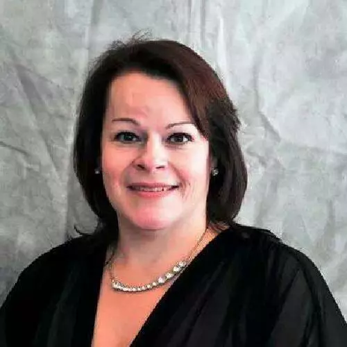 Laurie C. Velasquez, CMCA