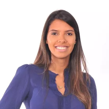 Camila Souza Cook