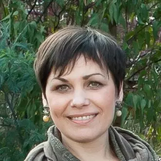 Yelena Kharisova