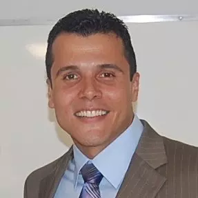 Dr. Luis Ariel Cardona Ruiz