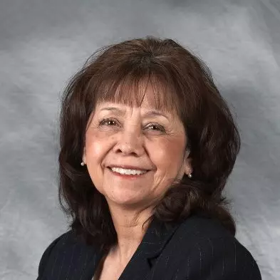 Dr Linda Vallejo
