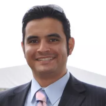 Carlos Ponce, MBA