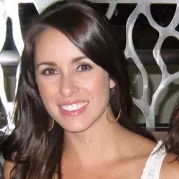 Nicole De La Cruz