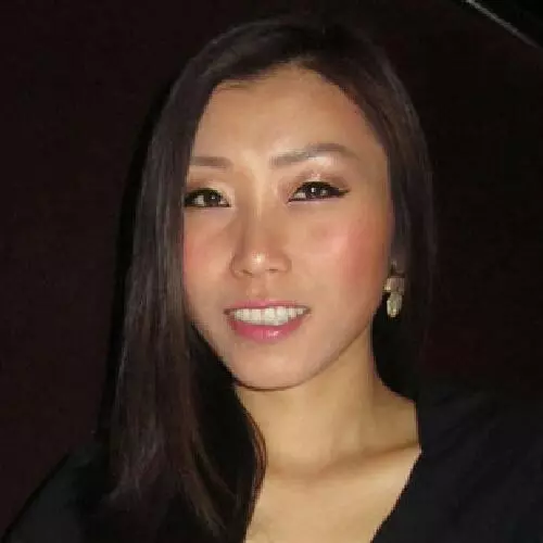 Eva Y. Xu