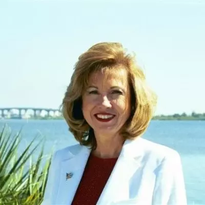 Darlene Hinton