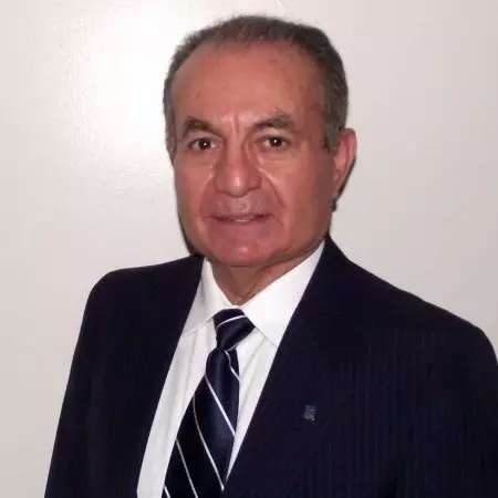 Carlos E. Arce