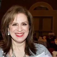 Patricia Perez-Saenz