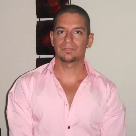 Carlos J Alvarez