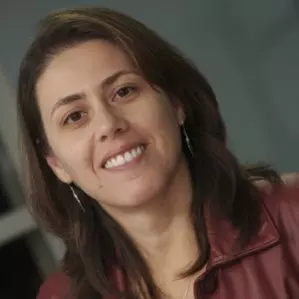 Claudia Amaral Gouvea