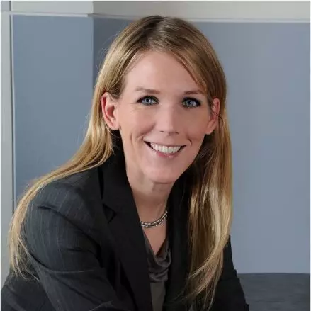 Julia (Vigneault) Keating, CPA, CDFM, PMP