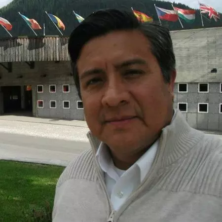 Jose J Gonzales