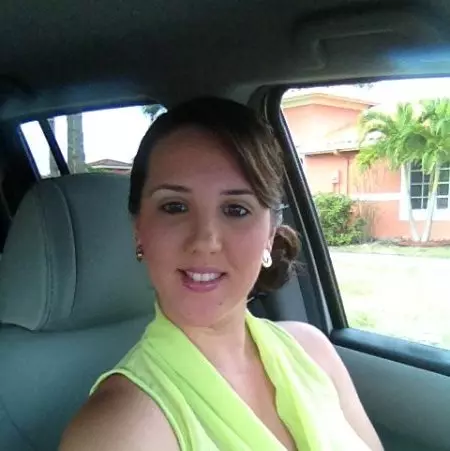 Nataly Alvarez