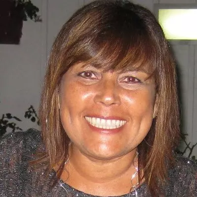 Elizabeth Calvo