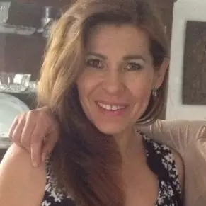 Carmen Villalobos