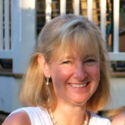 Lesley Iwinski, MD