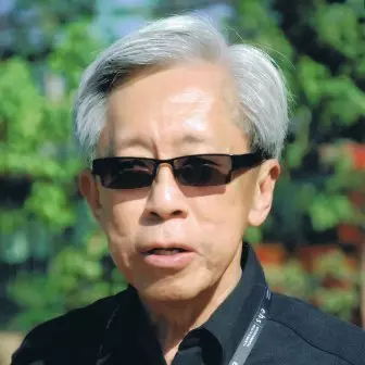 Eric T Tan
