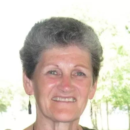 Linda L. McMahon, CTC
