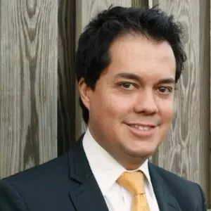 Leo E. Grajales