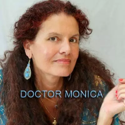 Monica Garaycoechea L.I.O.N. | Social Media Entrepreneur