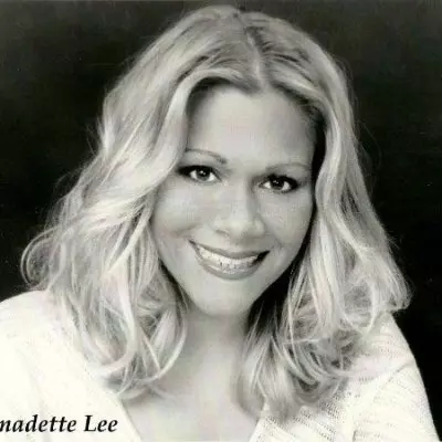 Bernadette Lee