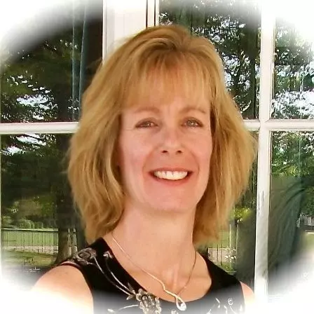 Lynn Schneider