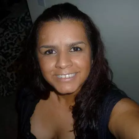 Tania Correa
